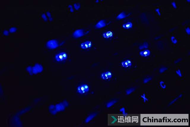 ��ֵ��ʵ�ò��棬�װ�V805��е�����Ȼ���֮ҹ