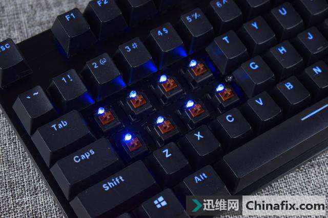 ��ֵ��ʵ�ò��棬�װ�V805��е�����Ȼ���֮ҹ