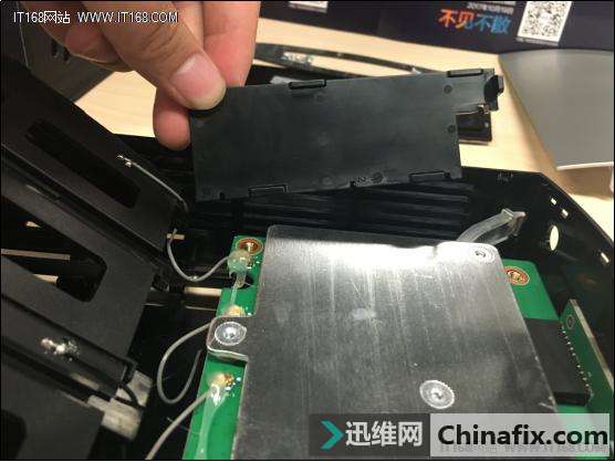 “暴力解剖“斐讯K3C,探究高颜值下的强大内“芯”