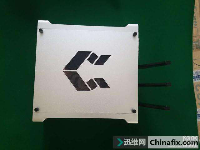 Netgear R7000 无线路由器终极动手改造