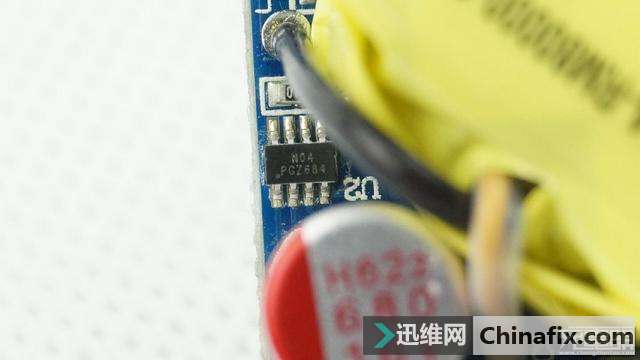 新斯宝Xinspower QC3.0电源适配器拆解,型号Q183