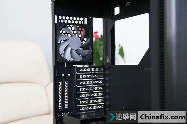 细节成就不凡!安钛克P110中塔机箱测评