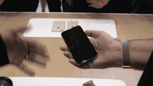取消了 Home 键的 iPhone X,交互方式都有哪些变化?