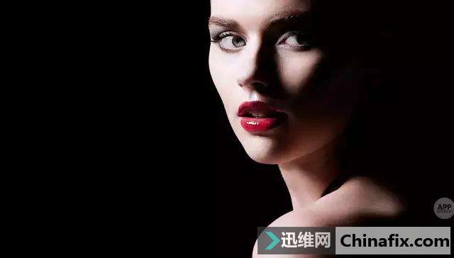 自拍不好怪角度不行?你要先学会这样布光~
