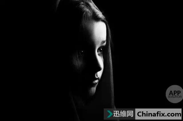 自拍不好怪角度不行?你要先学会这样布光~