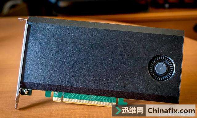 ˾쮳 4ToshibaNVMe̬Ӳȡͻ10GB/s