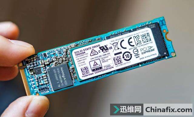 ˾쮳 4ToshibaNVMe̬Ӳȡͻ10GB/s