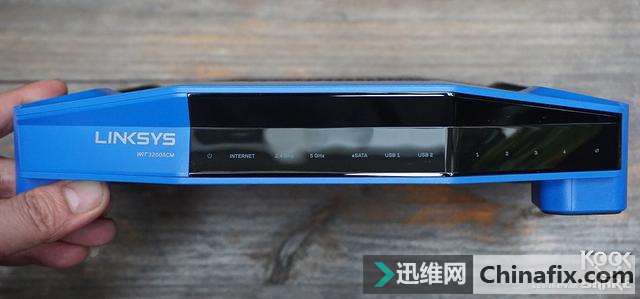 Linksys WRT3200ACM ·