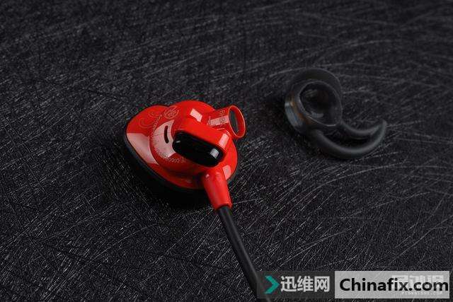 BOSE SOUNDSPORT PULSE无线运动耳机测评体