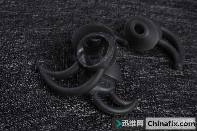 BOSE SOUNDSPORT PULSE无线运动耳机测评体