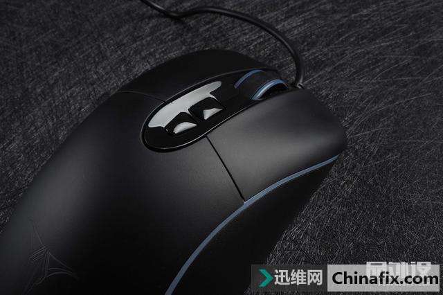 塔兰特Ember游戏鼠标拆解测评