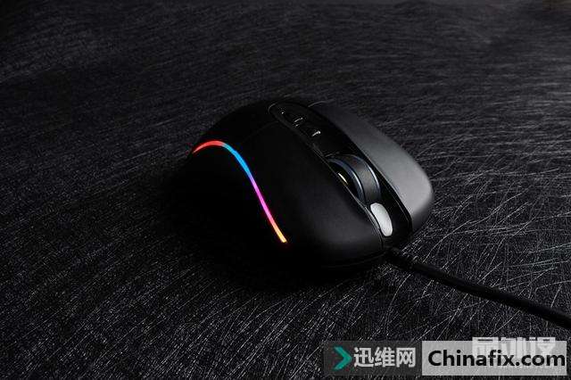 塔兰特Ember游戏鼠标拆解测评