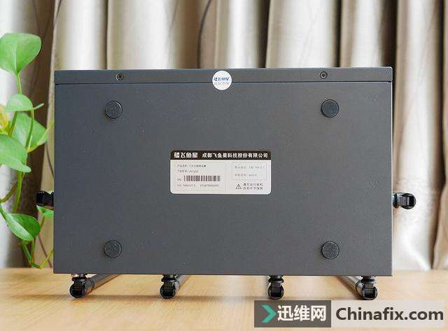 支持500M大光纤与MU-MIMO技术 飞鱼星VW1200企业级路由器深度体验