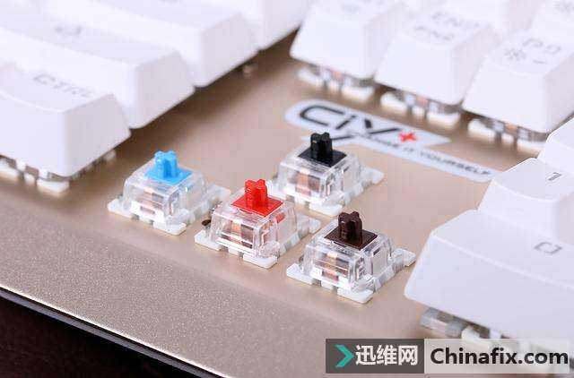 机械键盘可以自己换轴啦,还不知道你就凹凸了