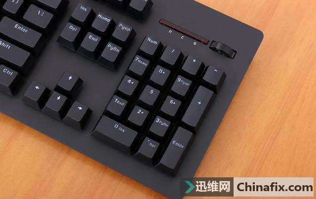 换轴进行时,异极战魔者可换轴机械键盘上手玩