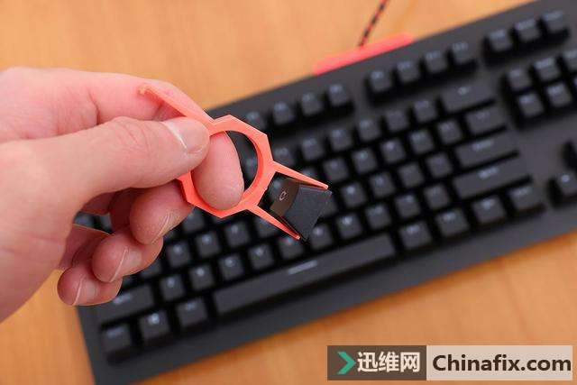 换轴进行时,异极战魔者可换轴机械键盘上手玩