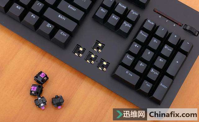 换轴进行时,异极战魔者可换轴机械键盘上手玩