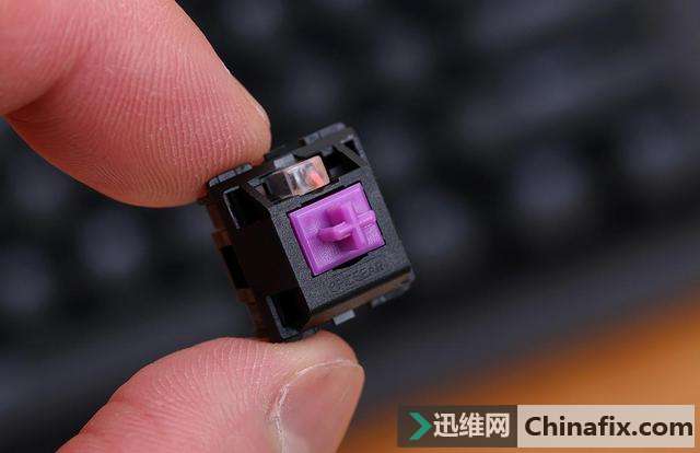 换轴进行时,异极战魔者可换轴机械键盘上手玩