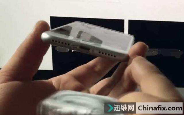 华强北最强山寨iPhone? 打开官网手机展示的瞬间我笑了