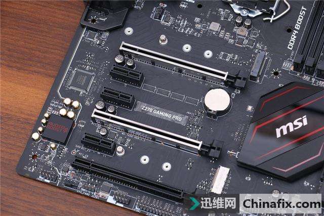 体验高刷新显示器,今天装了一台《守望先锋》稳跑 240 FPS 的机器