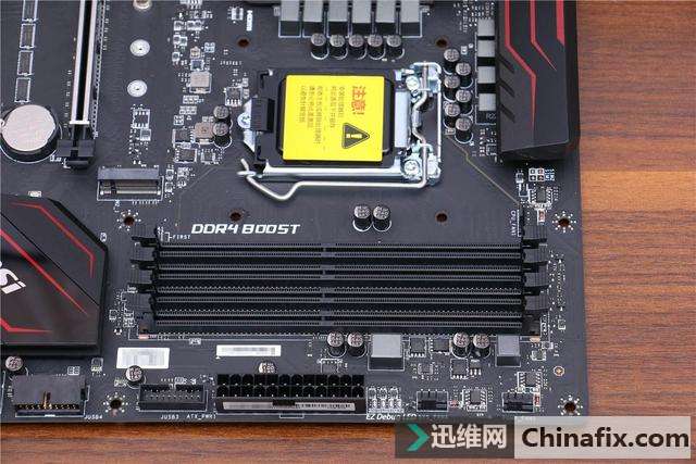 体验高刷新显示器,今天装了一台《守望先锋》稳跑 240 FPS 的机器