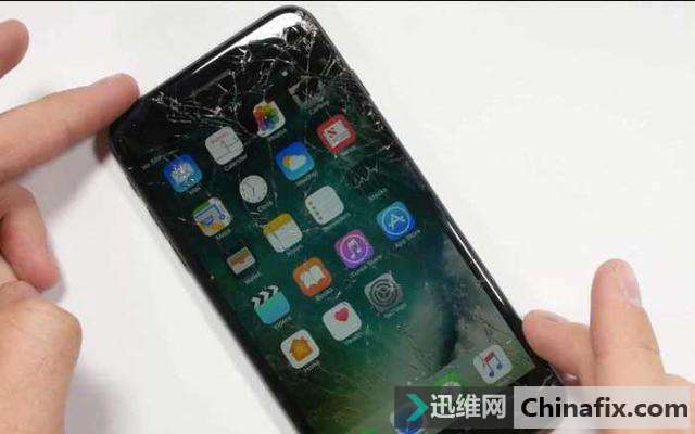 iPhone官方换屏价格又创新高,iPhone X换屏多少钱?简直不敢想