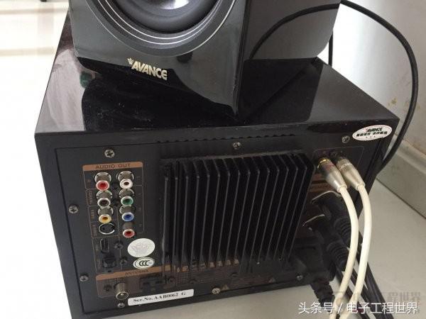 拆修1990年产有机械问题的先锋双仓门CD机