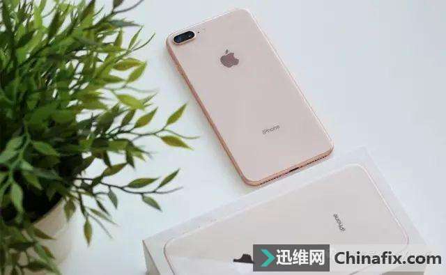 iPhone8 ۰ȡֱʶ̫ˬ