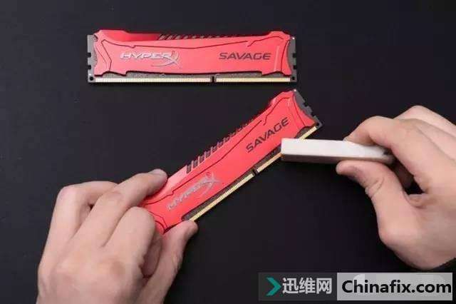 来搞机:电脑运行速度慢可能与灰尘多有关,怎么样给电脑洗澡?
