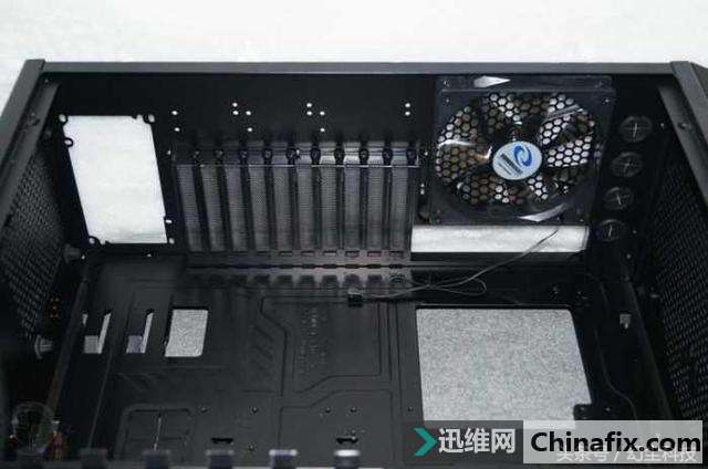 全塔机箱其实并不实用,又大又重还占地方