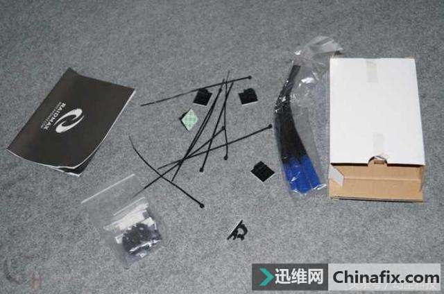 全塔机箱其实并不实用,又大又重还占地方