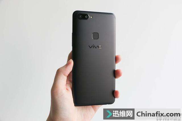 全面屏潮流的新标杆:vivo X20真机图赏