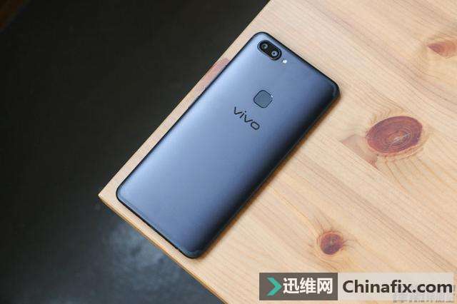 全面屏潮流的新标杆:vivo X20真机图赏