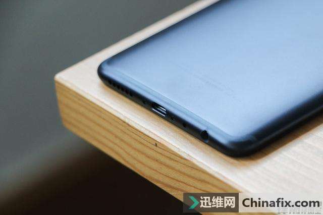 全面屏潮流的新标杆:vivo X20真机图赏