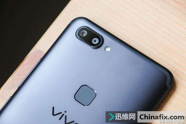 全面屏潮流的新标杆:vivo X20真机图赏