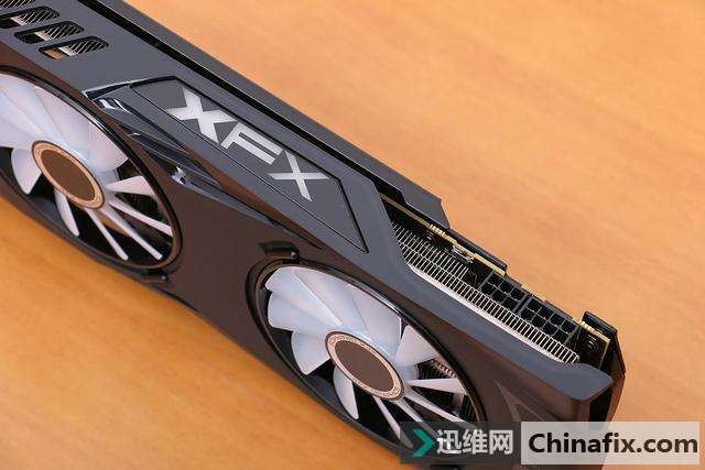 由内到外的光污染,爱国者月光宝盒 RGB 机箱装机赏析