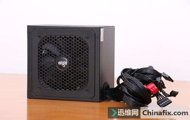 由内到外的光污染,爱国者月光宝盒 RGB 机箱装机赏析