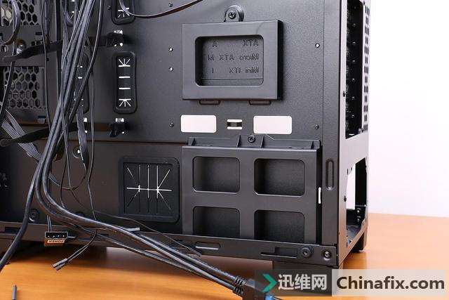 由内到外的光污染,爱国者月光宝盒 RGB 机箱装机赏析