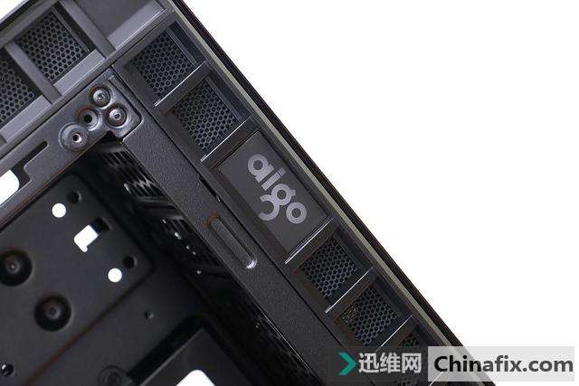 由内到外的光污染,爱国者月光宝盒 RGB 机箱装机赏析
