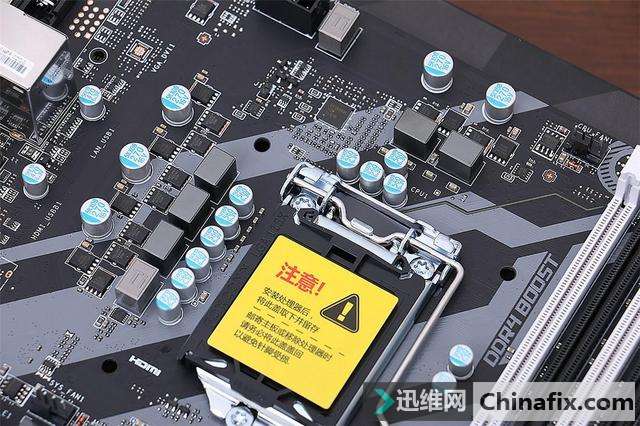 玩转 RGB,M-ATX 炫光小钢炮装机记