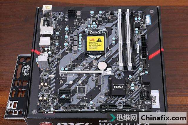 玩转 RGB,M-ATX 炫光小钢炮装机记
