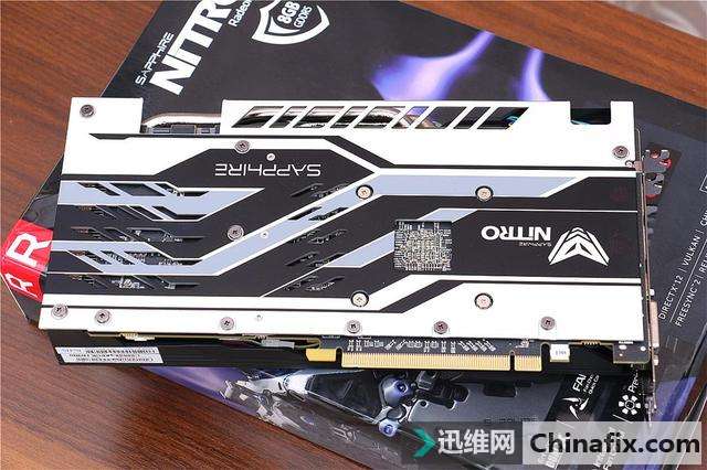 玩转 RGB,M-ATX 炫光小钢炮装机记