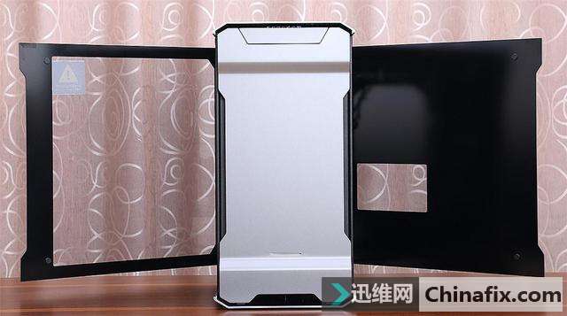 玩转 RGB,M-ATX 炫光小钢炮装机记