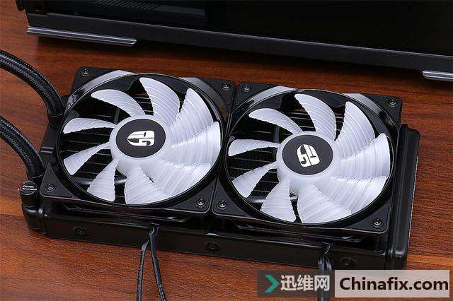 玩转 RGB,M-ATX 炫光小钢炮装机记