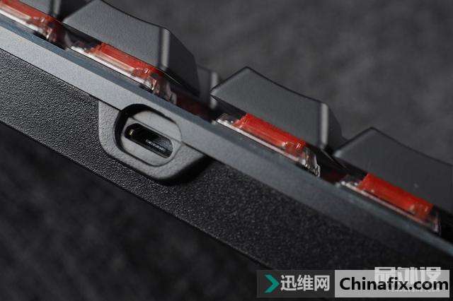 达尔优EK820 104key Touch机械键盘开箱测评