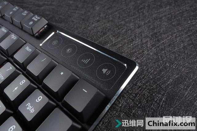 达尔优EK820 104key Touch机械键盘开箱测评