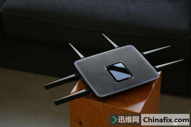  Linksys EA9300-AH AC4000 ·