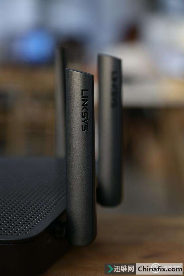  Linksys EA9300-AH AC4000 ·
