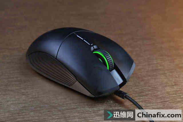 为吃鸡而生 吃鸡神器:Razer巴塞利斯蛇测评