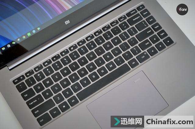 小米笔记本pro测评:外型简洁如钢板